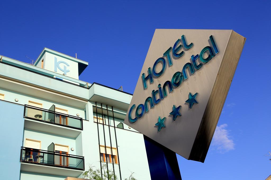 Hotel Continental Tortoreto Exterior foto